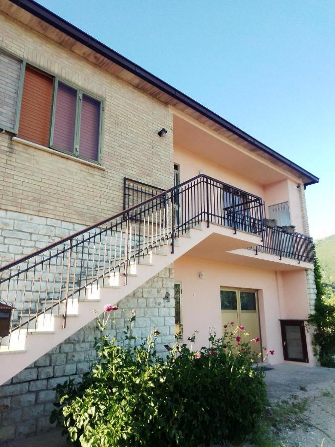 Casa Carducci Affittacamere Monteleto Εξωτερικό φωτογραφία