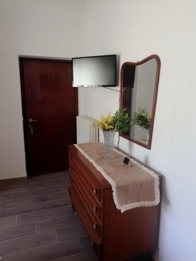 Casa Carducci Affittacamere Monteleto Εξωτερικό φωτογραφία
