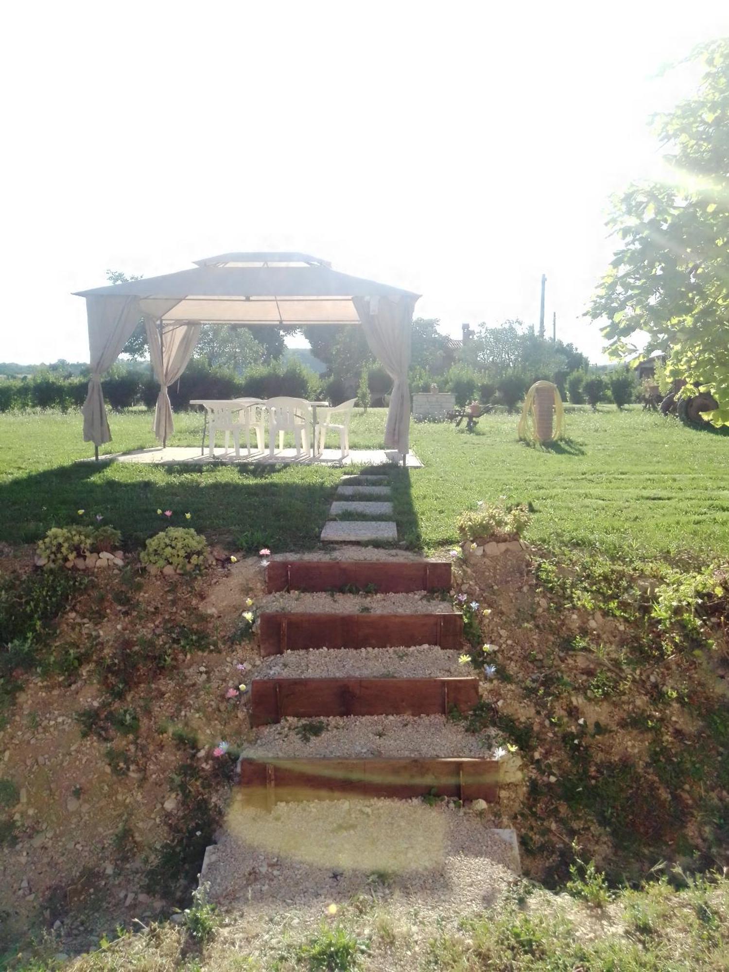 Casa Carducci Affittacamere Monteleto Εξωτερικό φωτογραφία